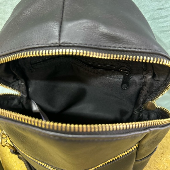 Mini backpack. Faux leather. - Picture 3 of 3